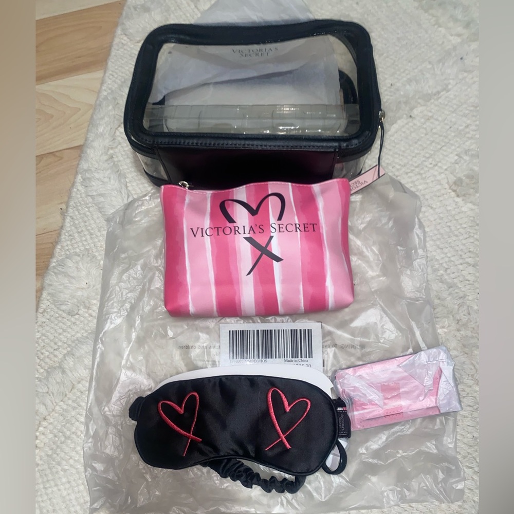 Victoria’s Secret travel kit